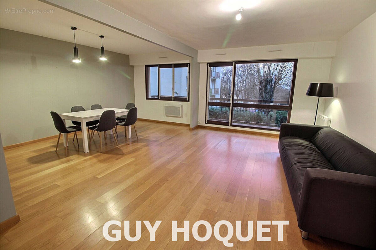 Appartement à SURESNES