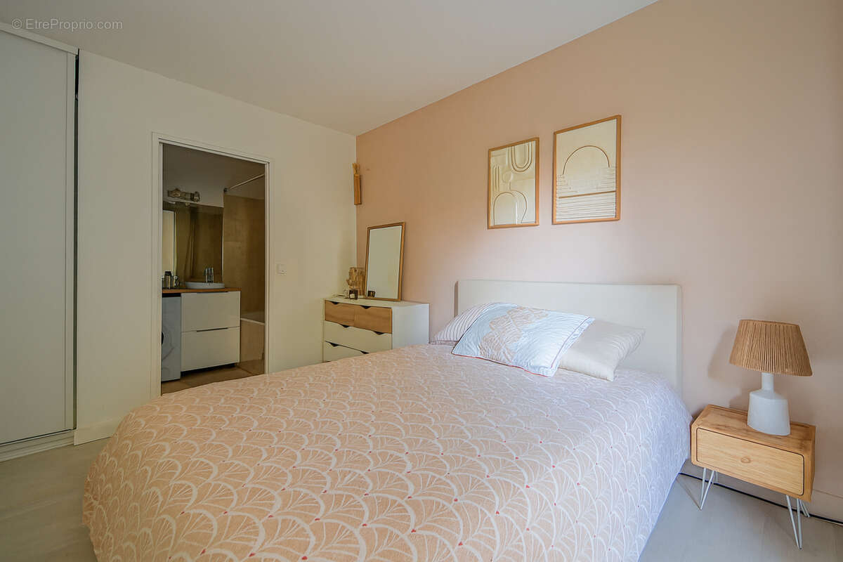 Appartement à CHATILLON