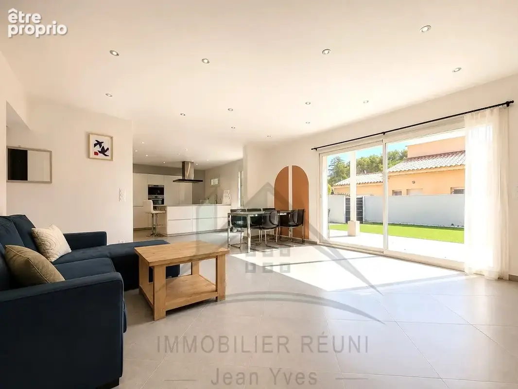 Bas de villa de 115 m2   type 4   terrain de 470 m2   cuisine d’été - photo 7