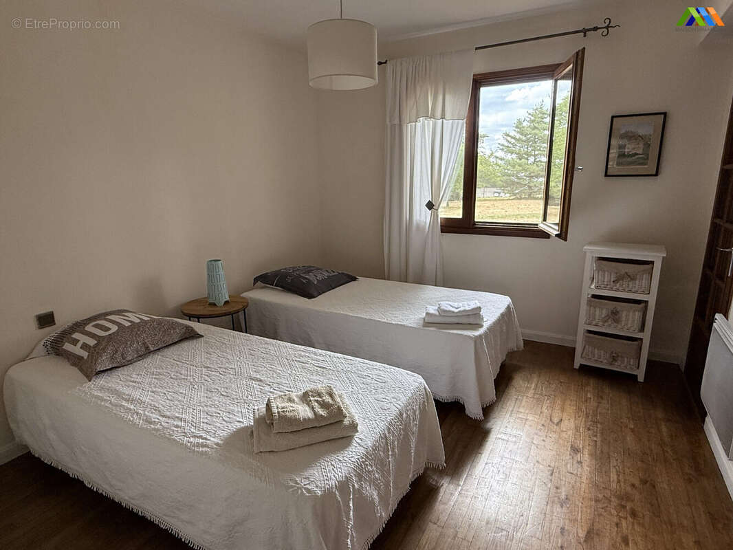 Maison 147 m² à Trie-Sur-Baise  - photo 6