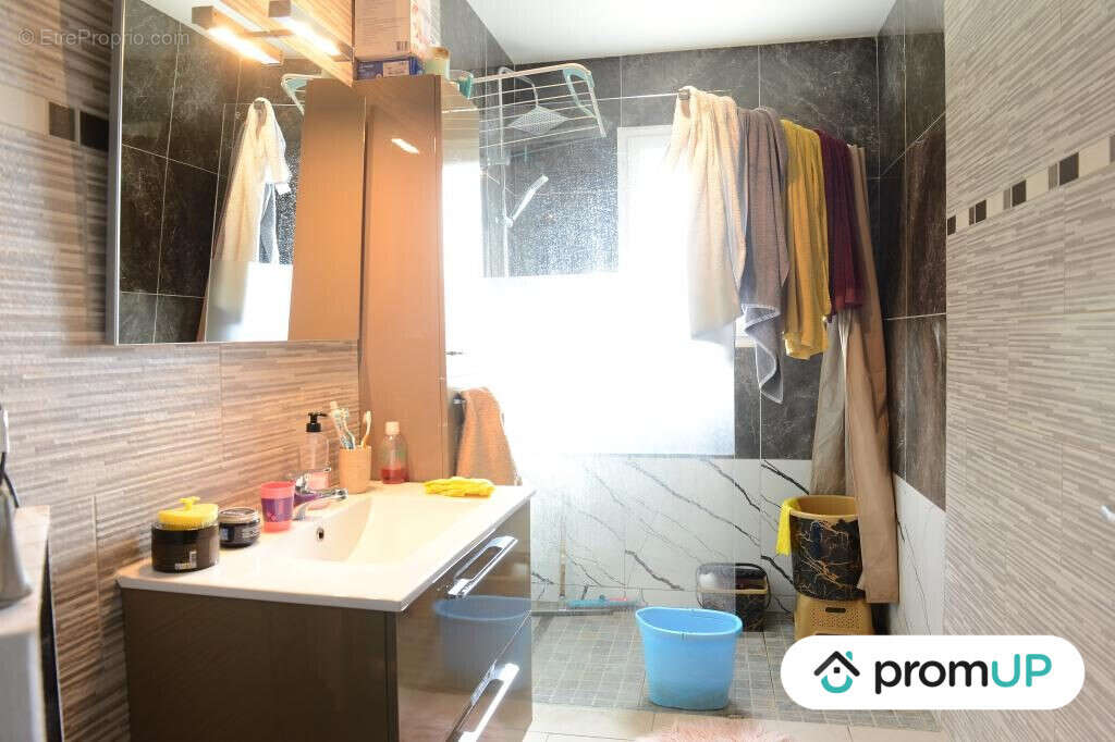 Maison à CASTELNAU-SUR-GUPIE