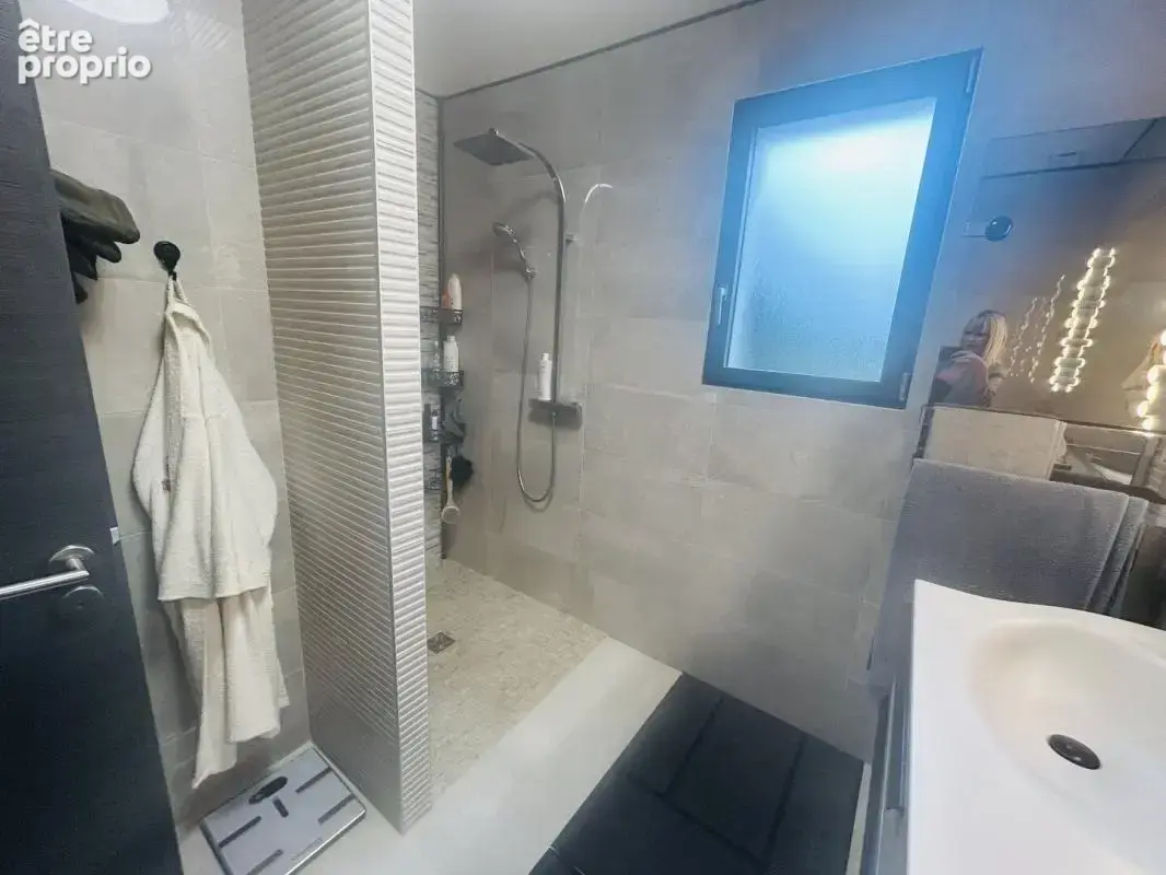 Proche delle, superbe maison plain-pied de 105 m2  avec piscine ! - photo 8