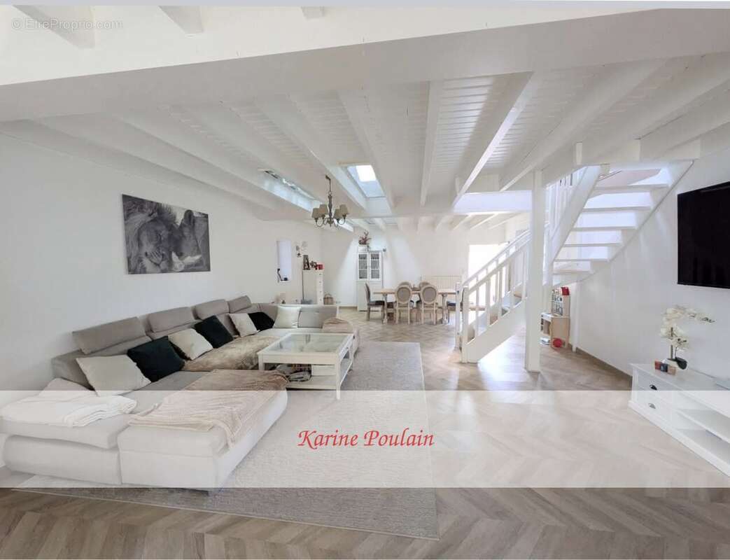 Maison à AMBES