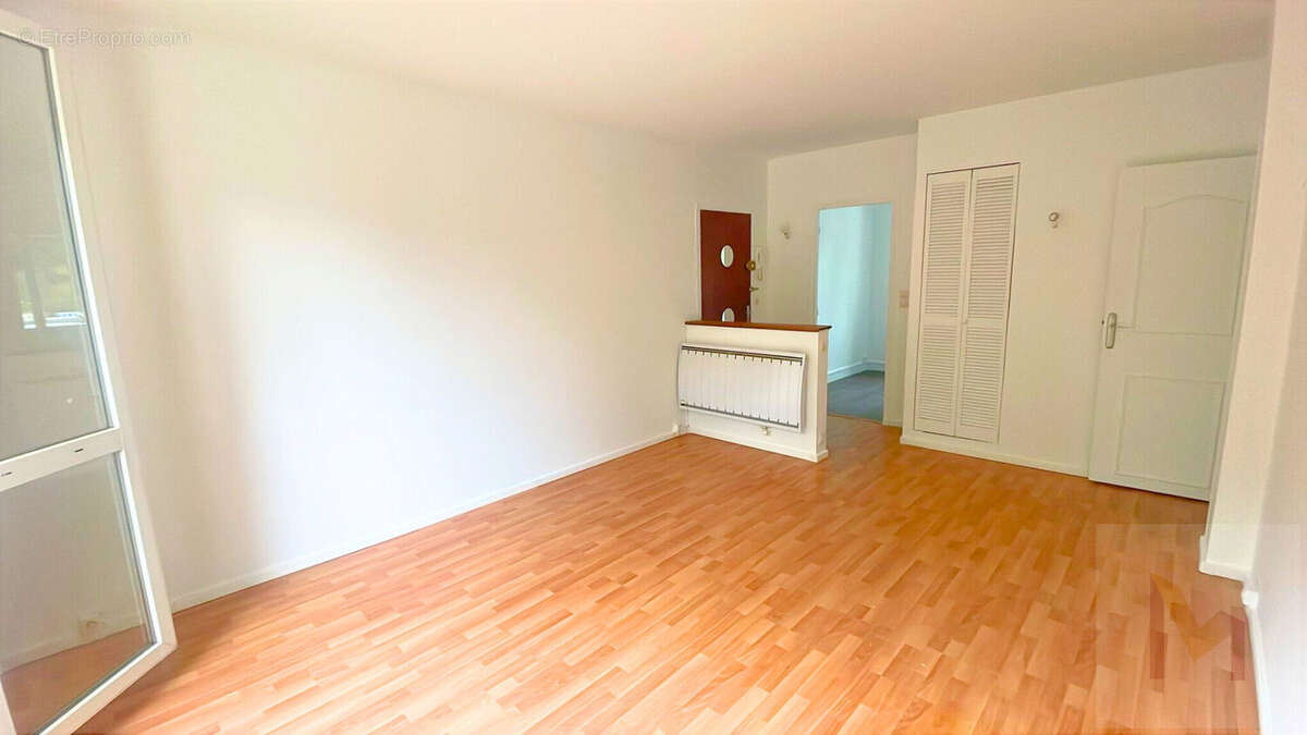 Appartement à NEUILLY-PLAISANCE