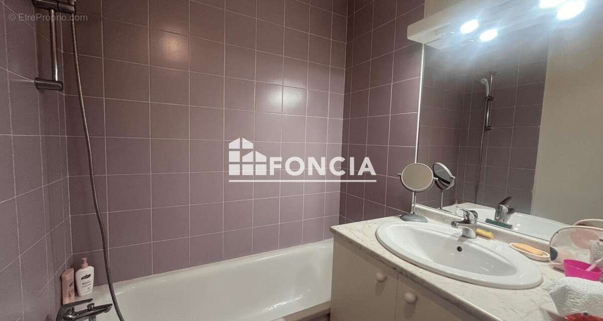 Appartement à OLORON-SAINTE-MARIE