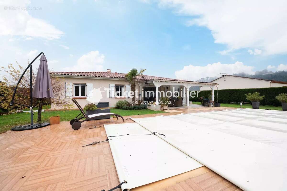 Maison à VILLENEUVE-SUR-LOT