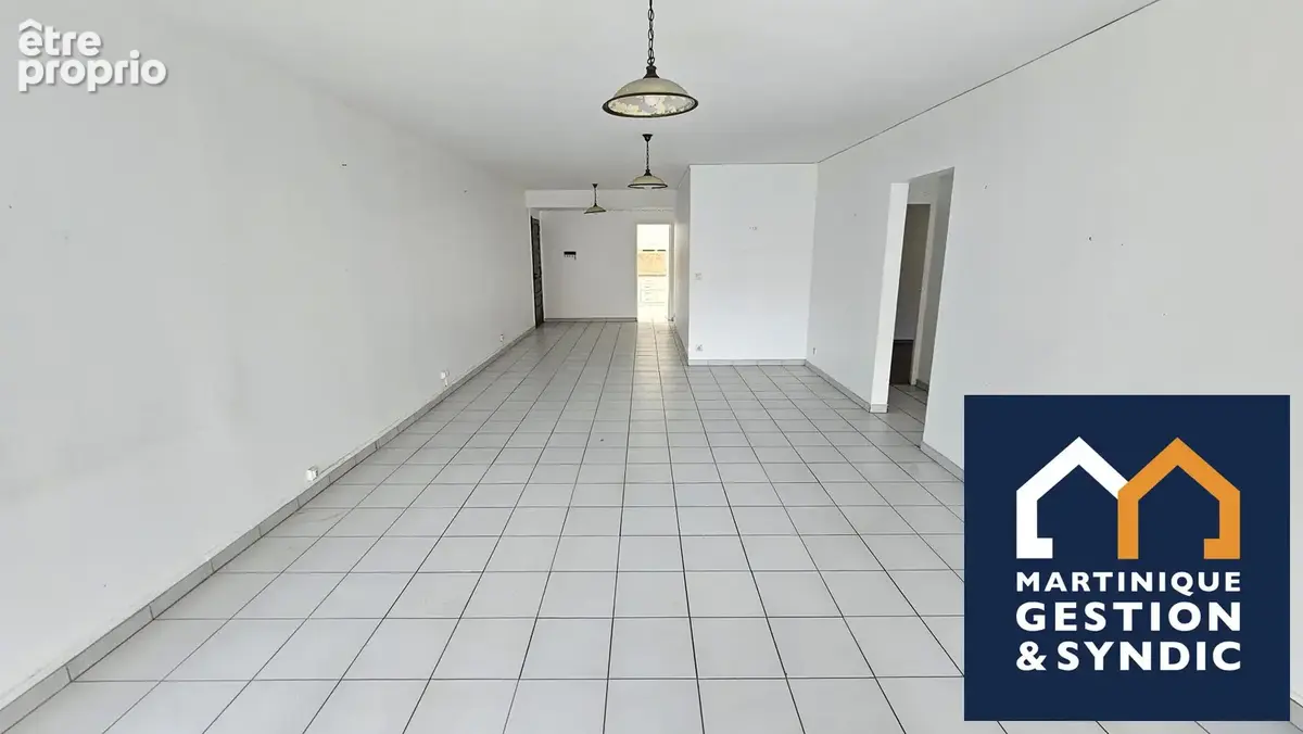 Appartement 112 m² à Fort-De-France  - photo 3