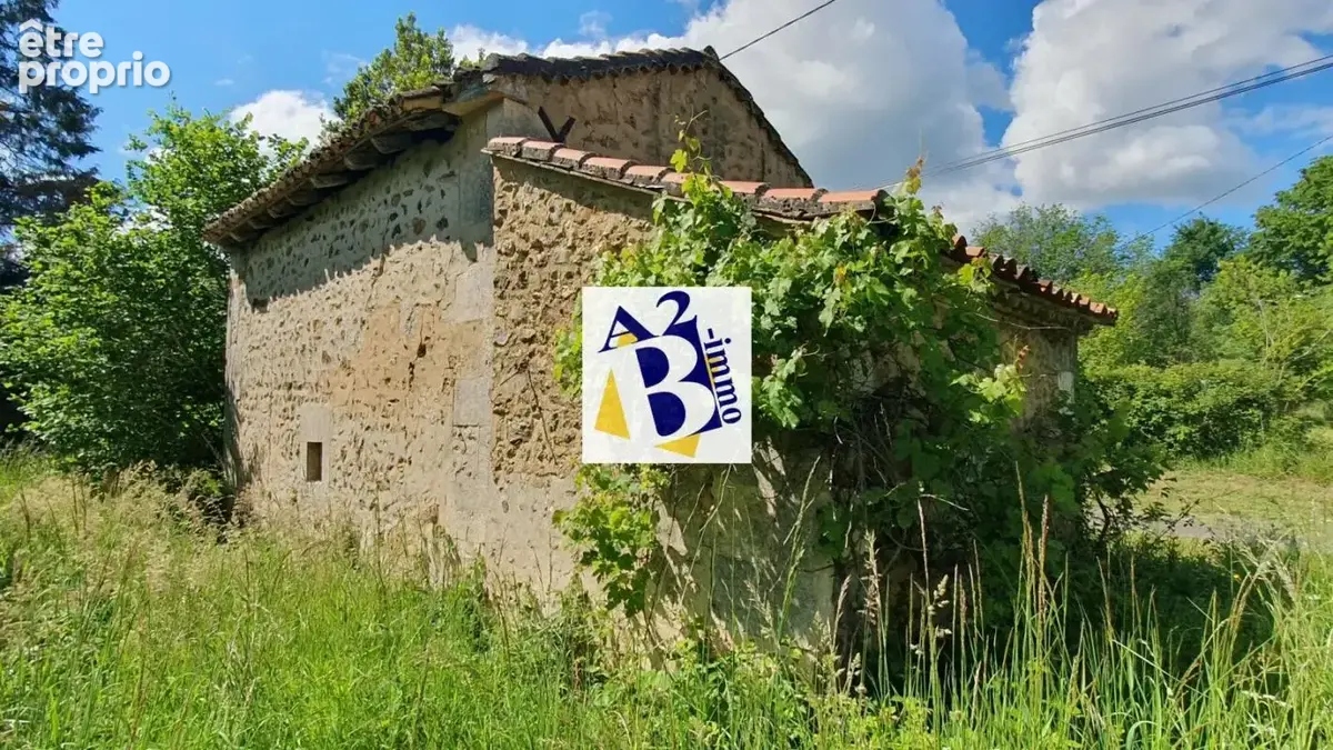 Charras, maison à rénover, terrain 8000m² - photo 23
