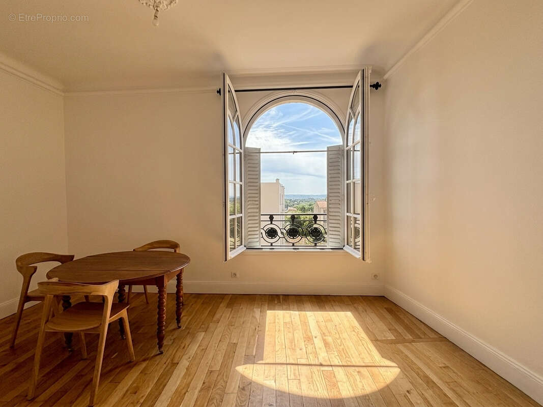 Appartement à LE VESINET