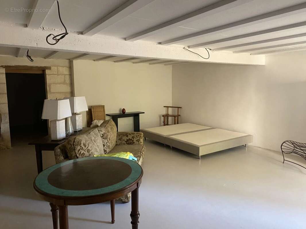 Maison à BARBEZIEUX-SAINT-HILAIRE