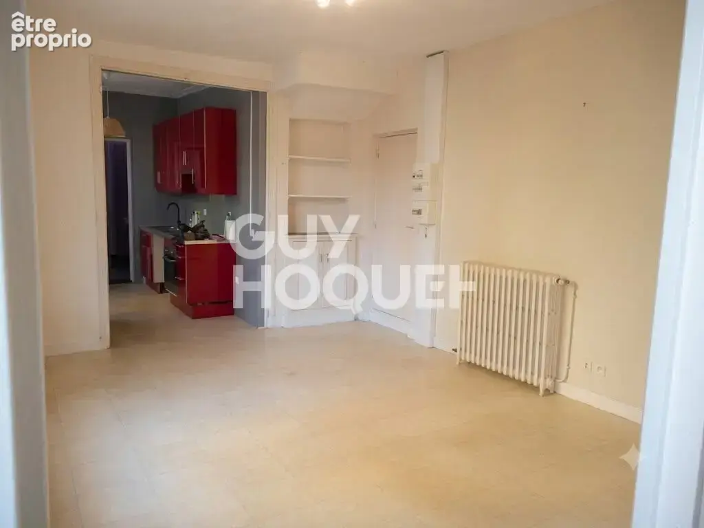 Appartement à IVRY-LA-BATAILLE