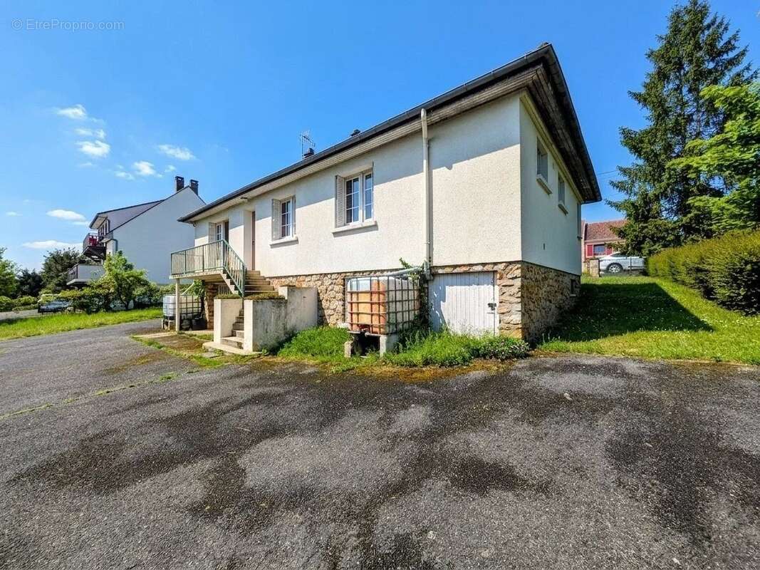 Maison à LA FERTE-GAUCHER