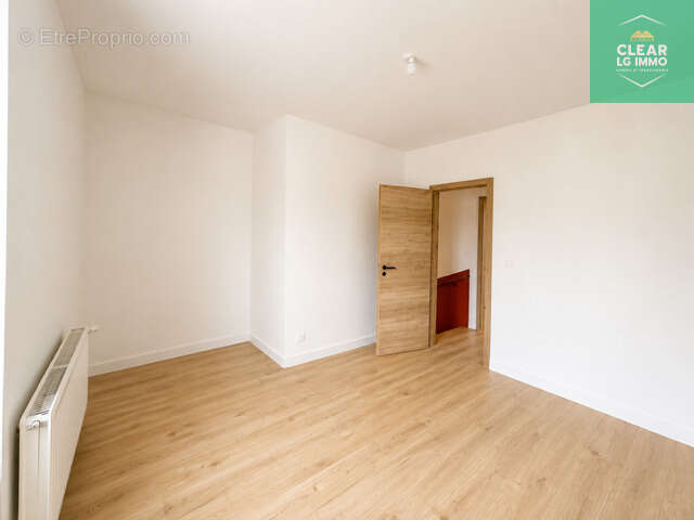 Maison rénovée 5 pièces avec jardin Clouange - photo 7