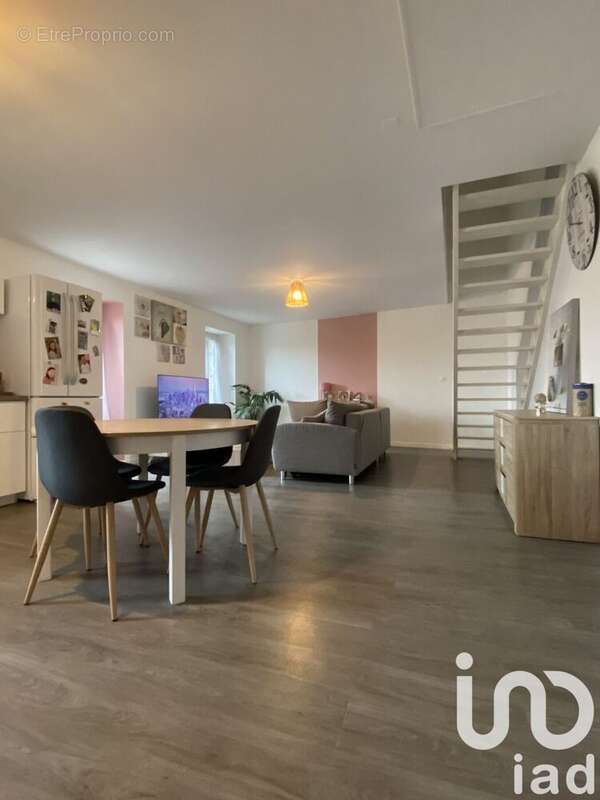 Photo 4 - Maison à VERINES