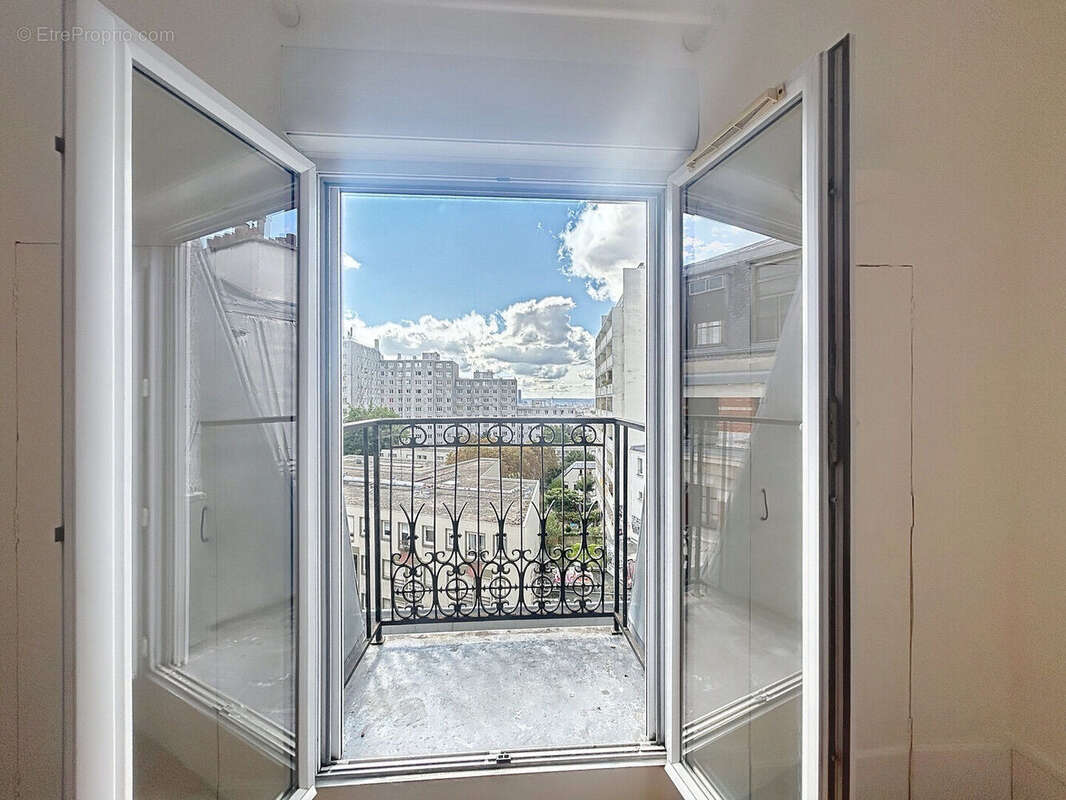 Appartement à PARIS-20E