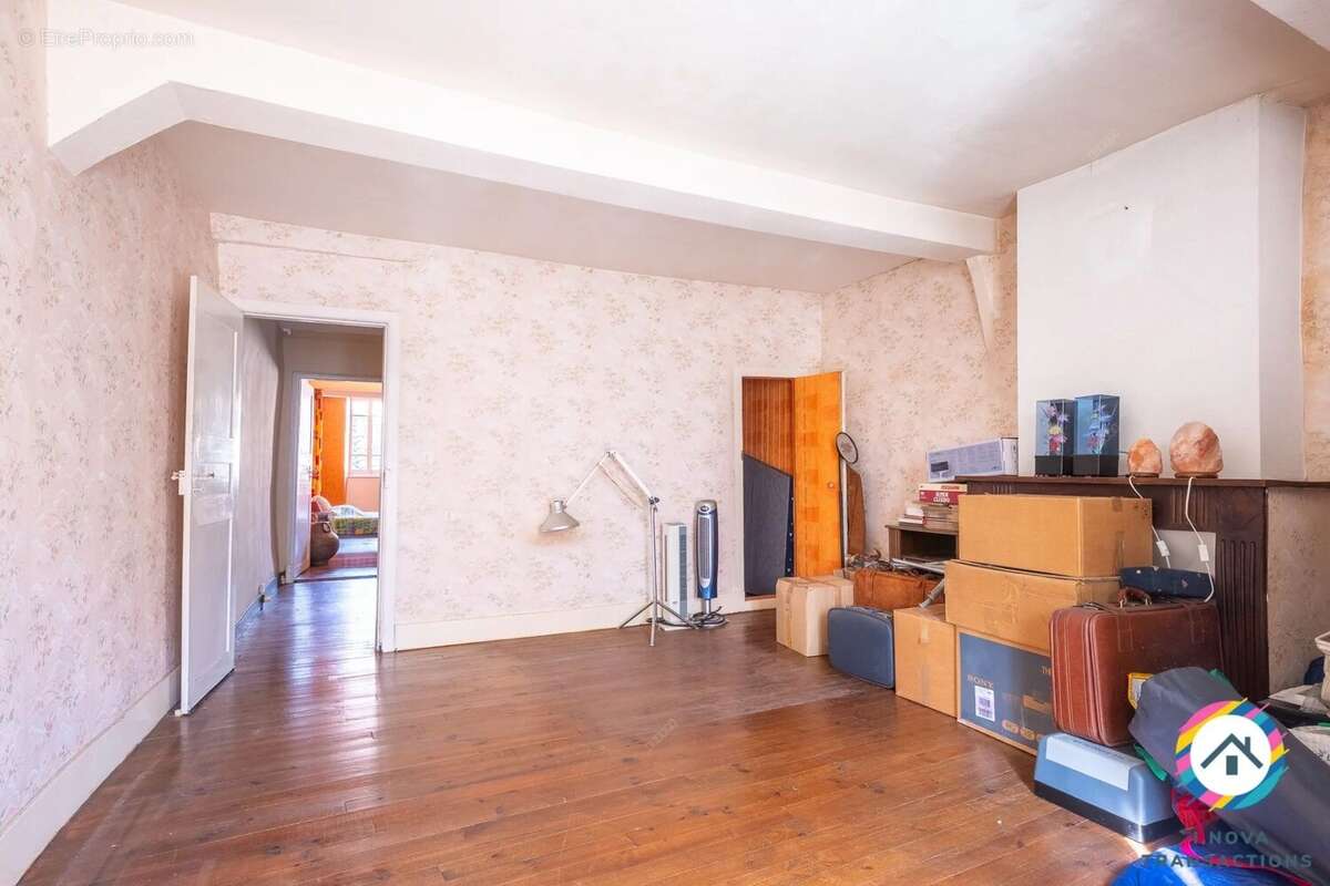 Maison de ville 118 m² – Terrasse / cour  – Dépendance – Combles aménageables – Centre Mazères - photo 14