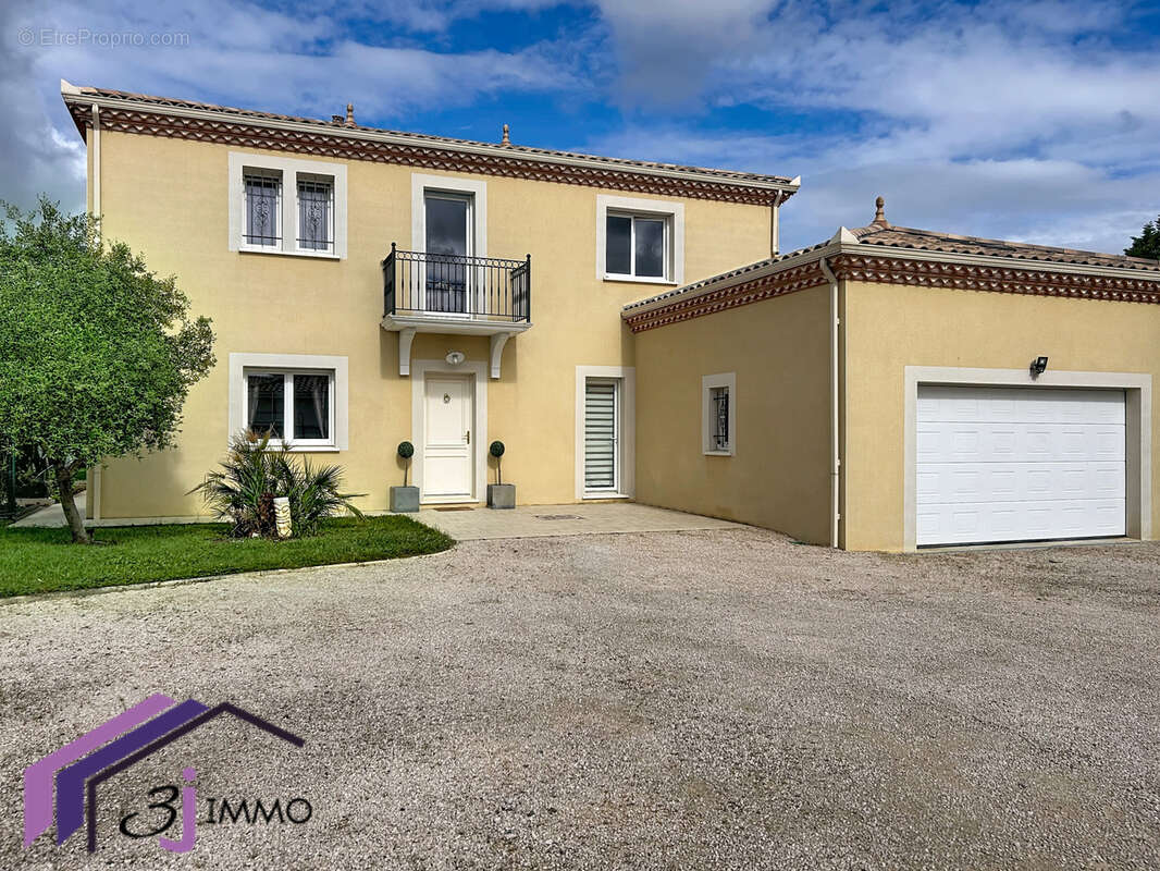 Maison à LAGARDELLE-SUR-LEZE