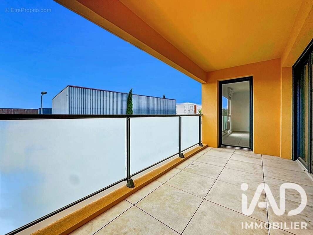 Appartement 80 m² à Nimes  - photo 2