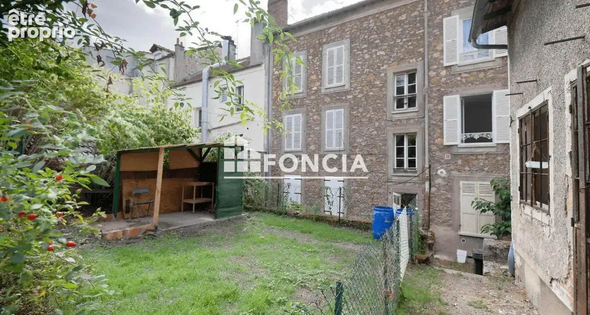 CORBEIL-ESSONNES Appartement 2 pièces refait avec jardin et grenier - photo 9