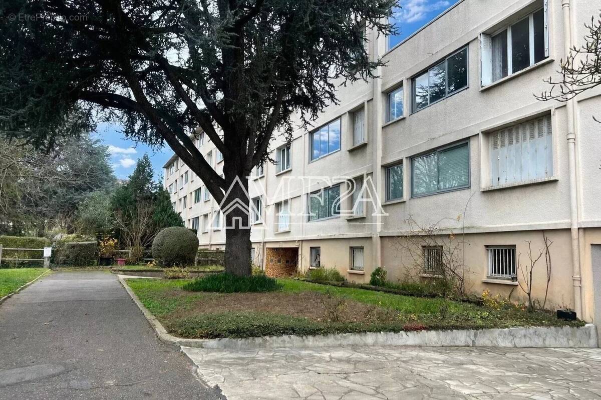 Appartement à MASSY