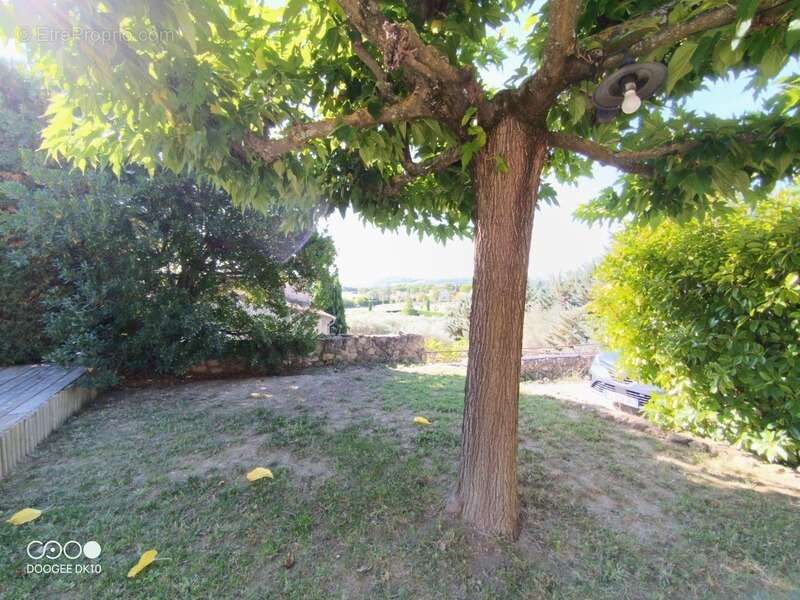 Maison à LA MOTTE-D&#039;AIGUES