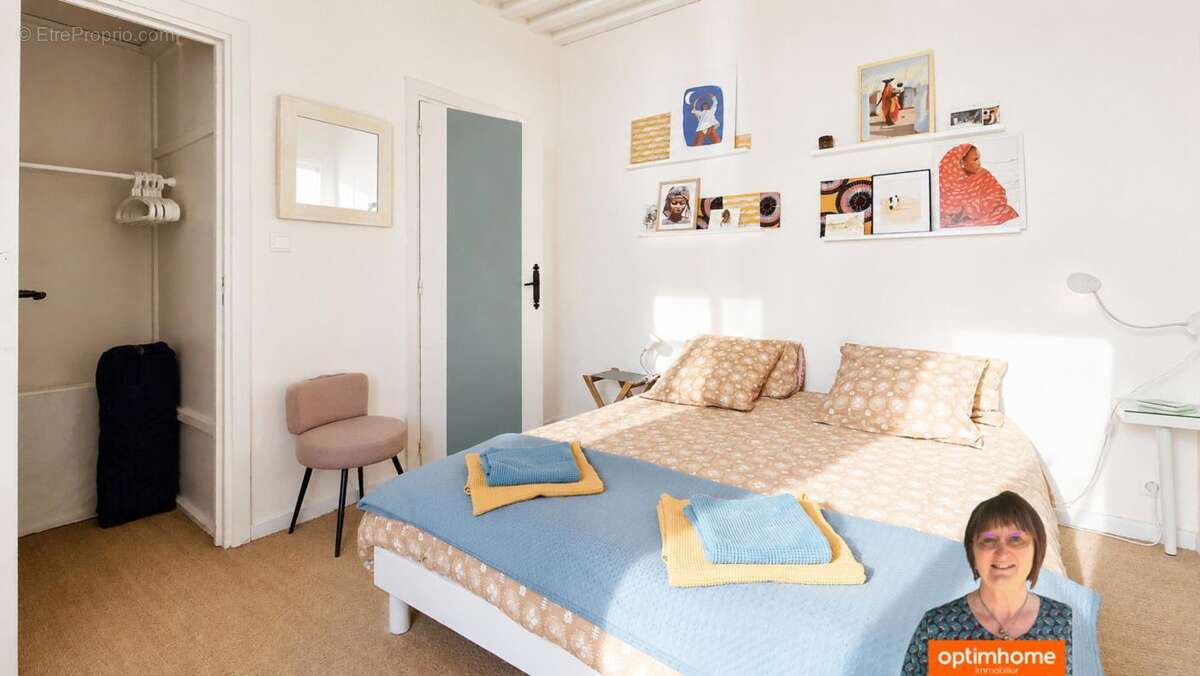 A vendre Aigues-Mortes (Gard)  - Maison intra-muros 4 chambres avec sanitaires privatifs avec patio - photo 17