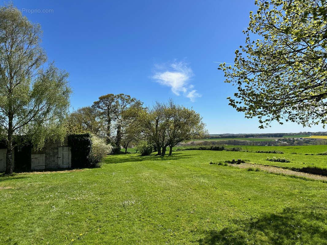 Maison à HENANBIHEN