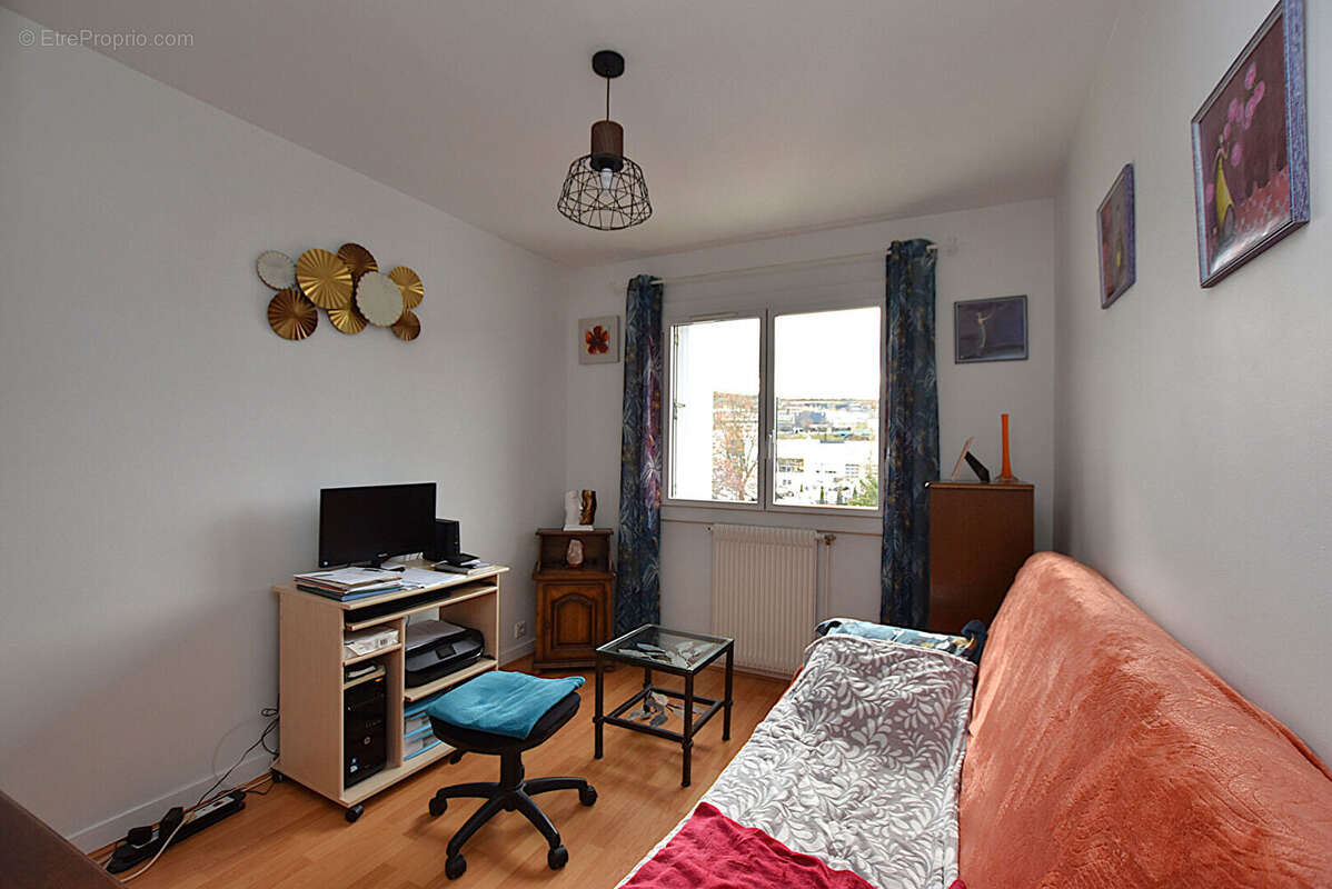 Appartement à BRIVES-CHARENSAC