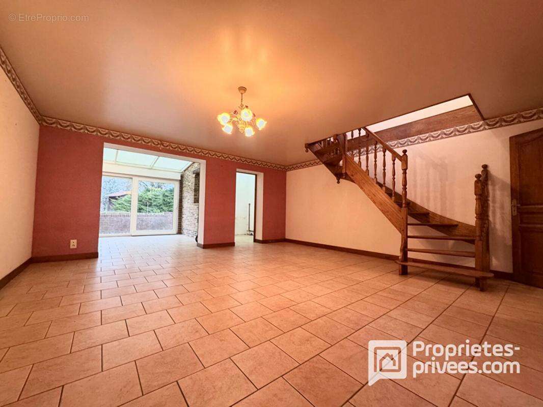 Maison à AIRE-SUR-LA-LYS