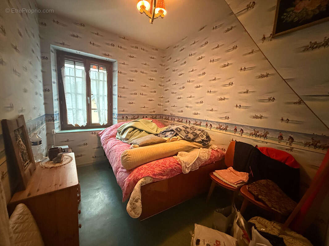 Maison à SAINTE-GENEVIEVE