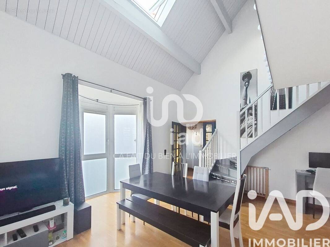 Photo 1 - Appartement à LE COUDRAY-MONTCEAUX