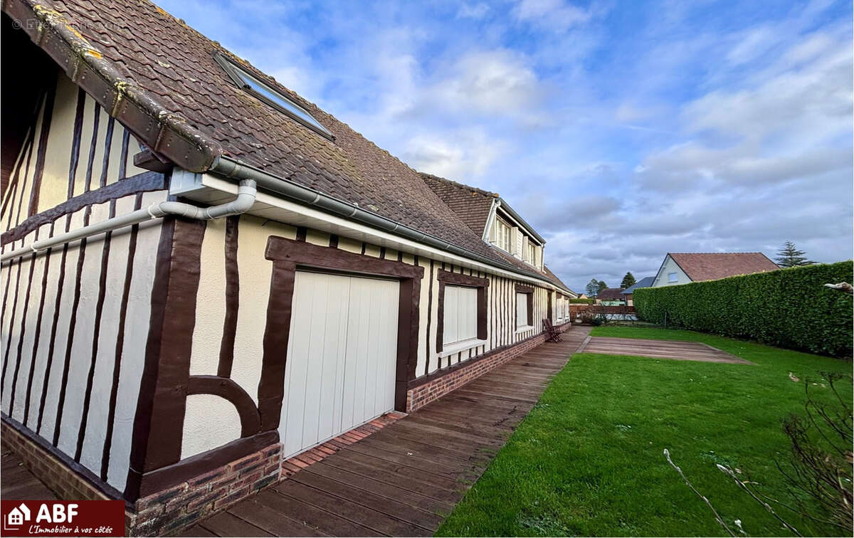 Maison à TOURVILLE-SUR-ARQUES