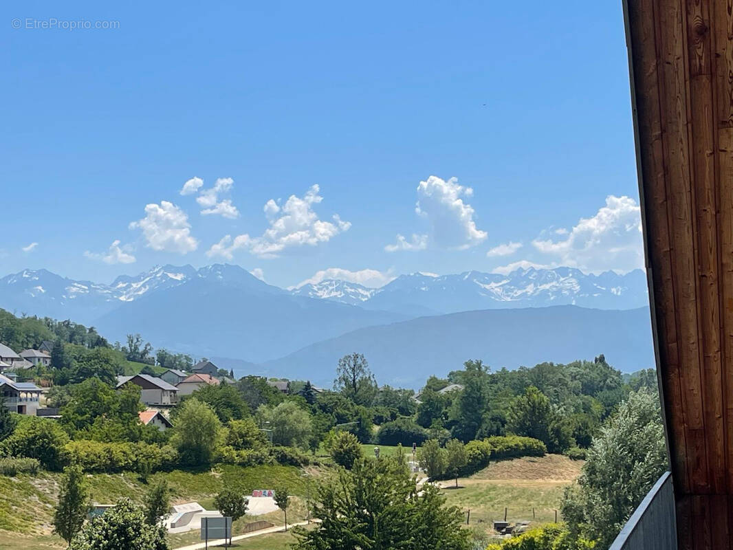 Appartement à SAINT-JEOIRE-PRIEURE
