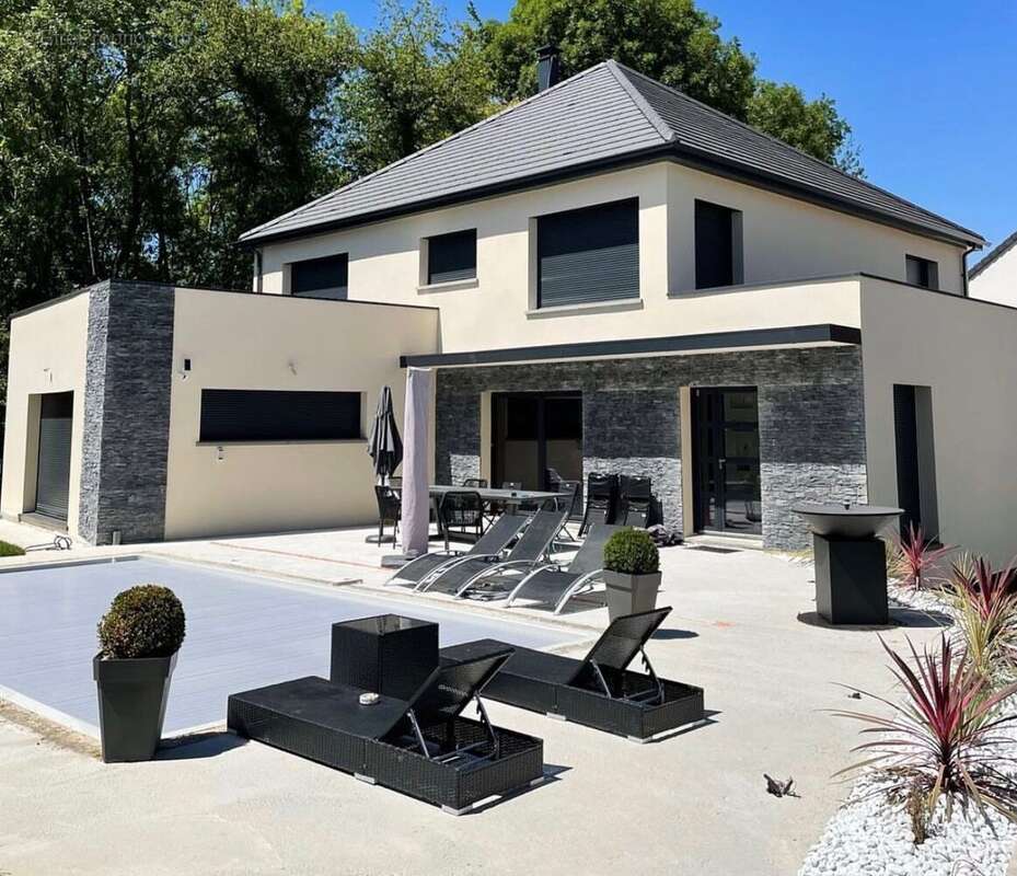 Terrain à BESSANCOURT