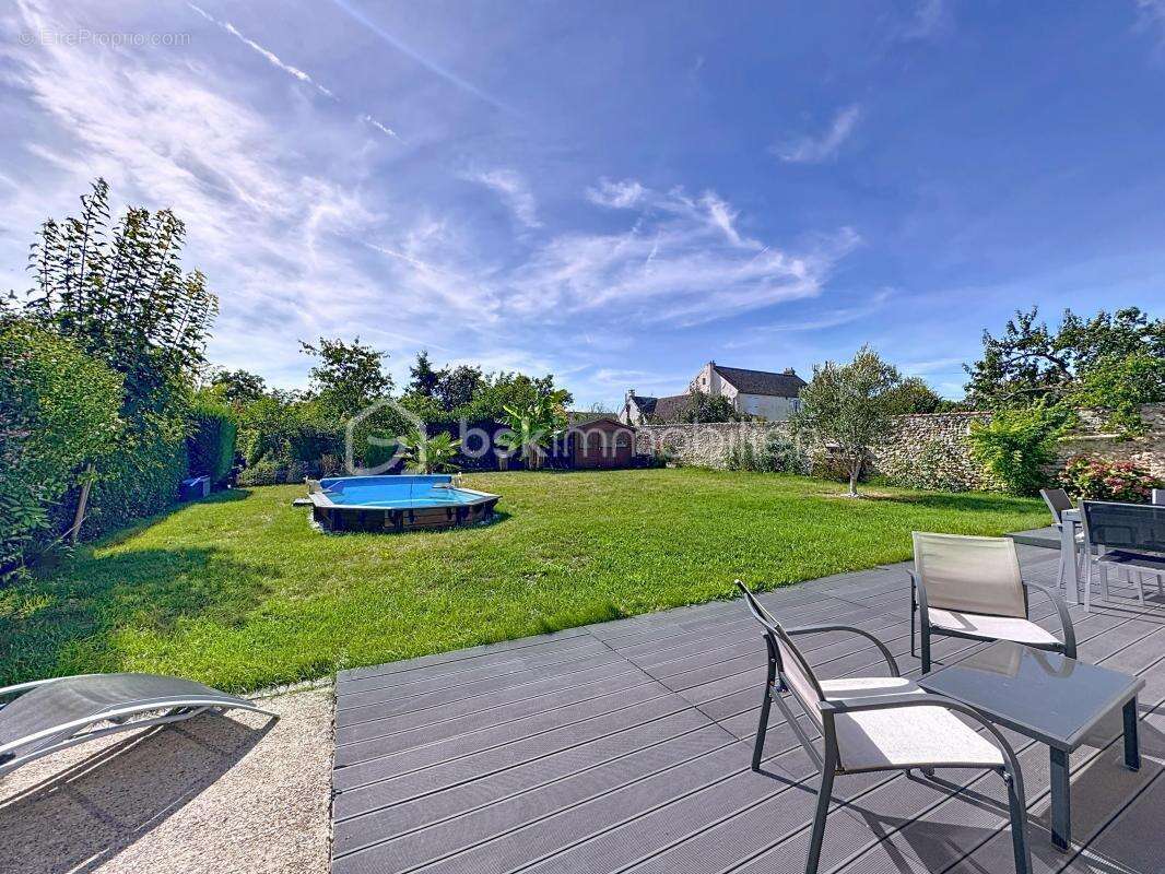 Maison à GARANCIERES