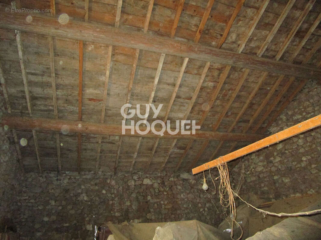 Maison à CHILHAC
