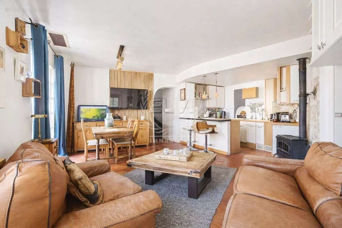 Appartement à GRIMAUD