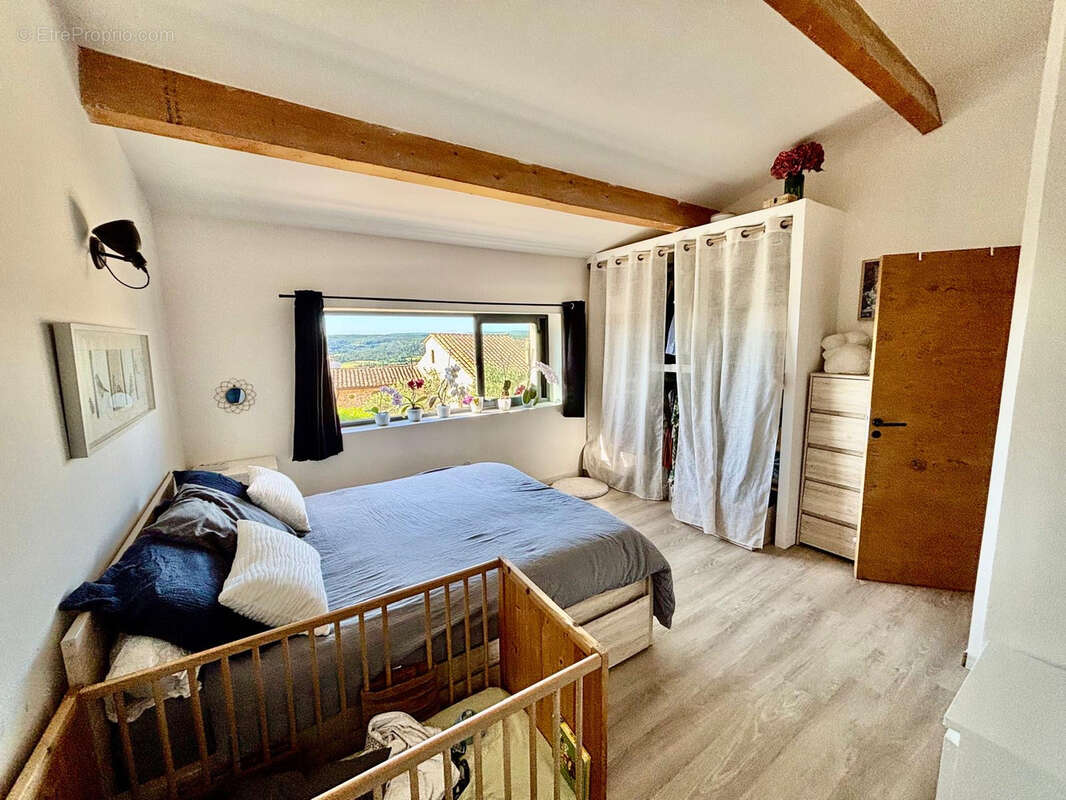 Maison à CHANTEMERLE-LES-GRIGNAN