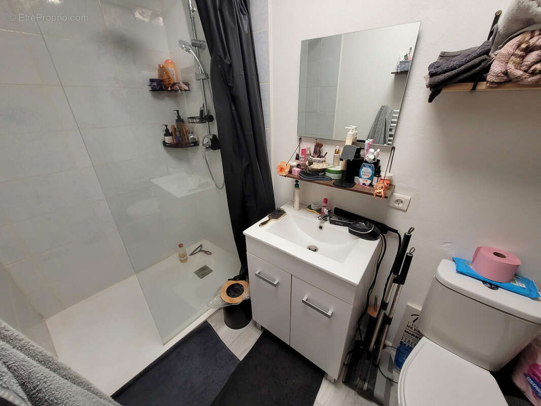 Appartement à SAINTE-BAZEILLE