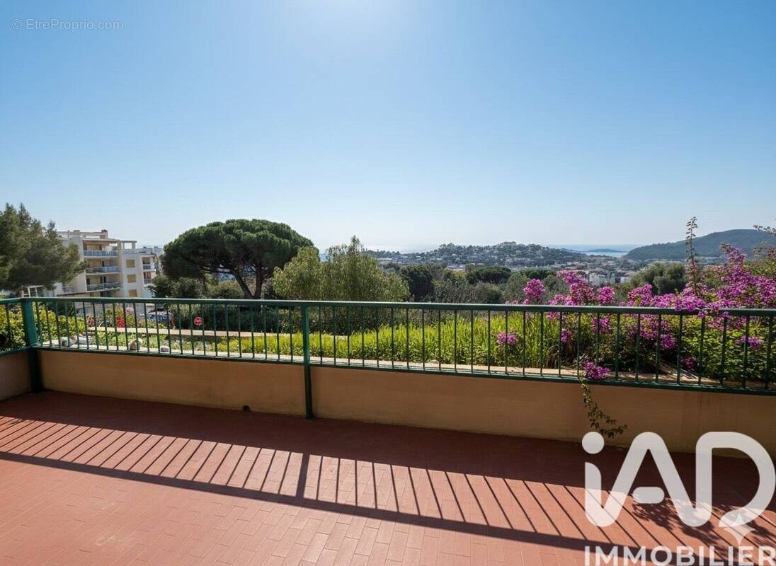Photo 1 - Appartement à CAVALAIRE-SUR-MER