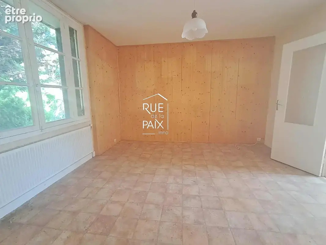 Maison sur sous sol avec jardin sur la commune de Thuré - photo 2
