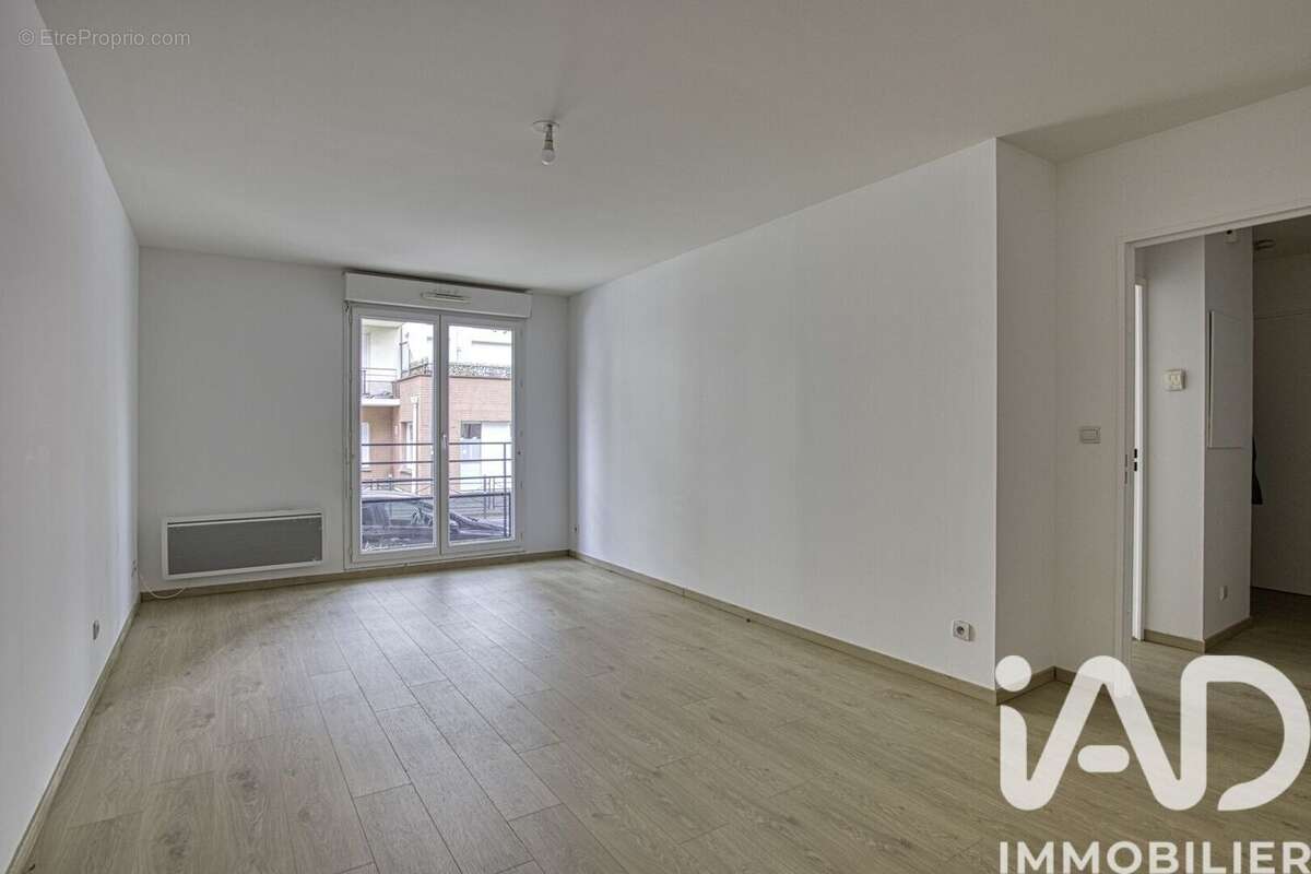 Photo 3 - Appartement à MARGNY-LES-COMPIEGNE