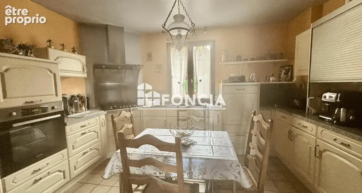 3 chambres, 1000m2 de terrain, garage et atelier - photo 5