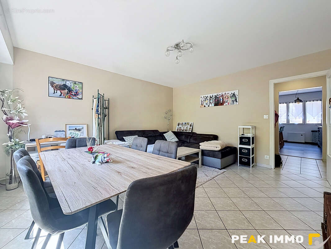 Appartement à AIX-LES-BAINS
