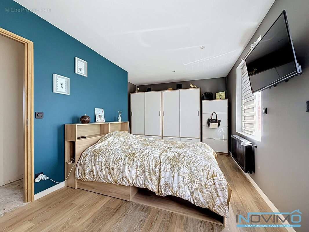Maison 96 m² à Coudekerque-Branche  - photo 4