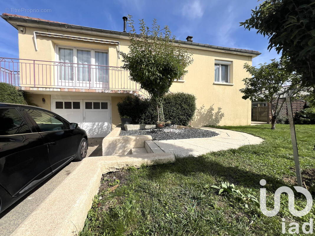 Photo 1 - Maison à EVRON