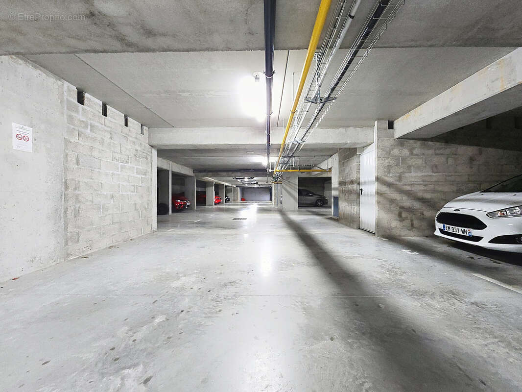 Appartement à LE MESNIL-ESNARD