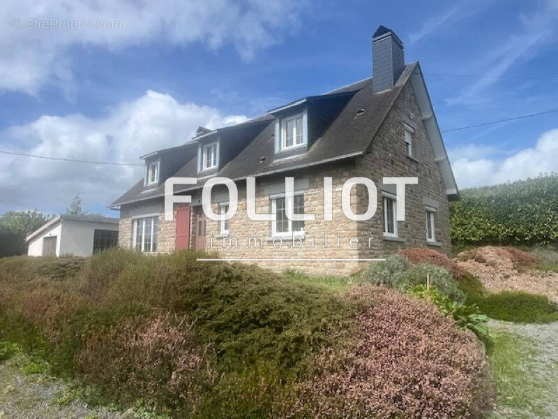 Maison à LE BENY-BOCAGE