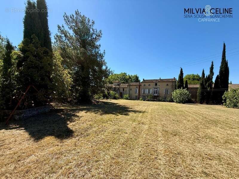 Propriete à vendre 32 pièces proche de CARCASSONNE (11) 2 habitations 522m2+ parc 2,82 hectares + dépendances - photo 66
