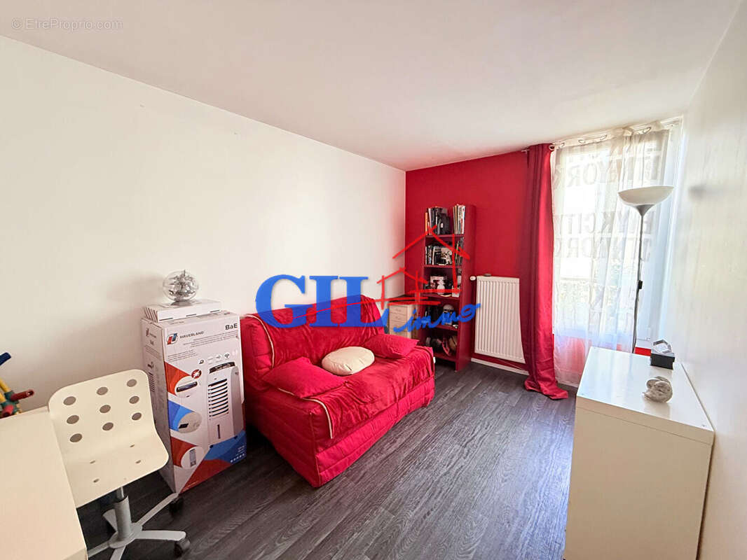 Appartement à NANDY